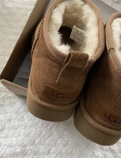 Pretty Shoes Sneakers, Ugg Mini, Shoe Wishlist, Boots Ugg, Timberlands, Shoe Inspo, Swag Shoes