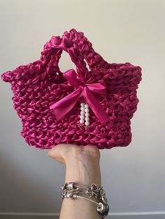 Crochet bag handmade, satin ribbon.  Width: 22cm Length: 16cm -Accessories and a little bag inside are included! ENG: Handmade wallet, Crochet, with Razo ribbon.  Accessories and a small bag inside are included. Measurements: Width: 22cm, Length: 16cm Ribbon Crochet, Ribbon Accessories, Crochet Wallet, Handmade Crochet Bags, Fabric Wallet, Bridesmaid Bags, Handmade Wallets, Crochet Fabric, Satin Bags