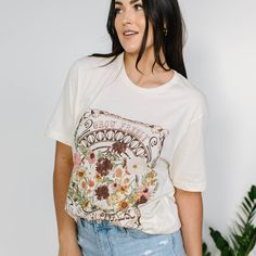 We are in love with this graphic tee. It offers a relaxed comfortable fit that we are sure you will fall in love with too! Model is 5'5" and is wearing a size Small/Medium Printed Relaxed Fit T-shirt For Day Out, Relaxed Fit T-shirt With Screen Print For Day Out, Relaxed Fit Graphic T-shirt For Day Out, Fall Graphic Print T-shirt For Day Out, Everyday Printed Relaxed Fit T-shirt, Everyday Relaxed Fit Printed T-shirt, Trendy Printed T-shirt For Loungewear, Everyday Printed Graphic Tee Tops, Everyday Printed Graphic Tee