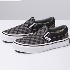 Brand New Size 2 Little Kids Black Non-slip Vans Sneakers, Checkered Vans, Vans Kids, Black Checkered, Shoes Vans, Vans Black, Vans Shoes, Black Grey