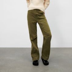 Zara Macy Pants - Size M Color: Khaki - Ref. 9632/257 Mid-Waist Trousers With Belt Loops. Featuring Front Patch Pockets, Side Pockets With Metal Zips, Welt Pockets At The Back, Metal Zip At The Hems And Zip Fly And Top Button Fastening. Khaki Wide Leg Pants For Winter, Khaki Wide-leg Pants For Winter, Winter Wide Leg Khaki Pants, Winter Straight Leg Cargo Pants, Winter Khaki Wide-leg Pants, Chic Spring Cargo Pants, Chic Green Cargo Pants For Fall, Fall Fitted Utility Pants, Fall Khaki Straight Cargo Pants