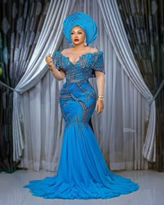 Asoebi Lace, African Wedding Attire, African Prom Dresses, Lace Gown Styles, Lace Dress Styles, African Lace Dresses, Asoebi Styles, Lace Styles, African Fashion Women Clothing