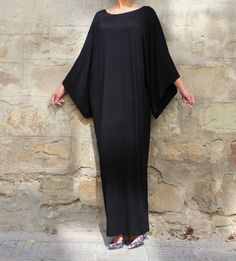 Black Maxi Dress Caftan Abaya Plus size by cherryblossomsdress Plus Size Black Dresses, Plain Maxi Dress, Maxi Kaftan, Elastic Waist Dress, Elegant Maxi Dress, Maxi Robes, Plus Size Kleidung, Vestido Casual, Plus Size Maxi Dresses