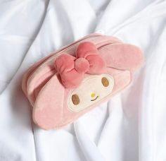 For fans of anime cartoons and Sanrio's Hello Kitty and My Melody characters, this plush pencil case is a must-have accessory! Designed to provide both practicality and cuteness, this pencil case is made from high-quality short plush material and filled with eco-friendly PP cotton, ensuring durability and softness. The dimensions of the case are 19x5x12cm, providing ample space for storing pencils, pens, and other stationery items. With its multi-functional design, it can also be used as a stora Kawaii Pencil Pouch, My Melody Pencil Case, Good Stationary, My Melody Characters, My Melody Pencil, My Melody Makeup, Sanrio Pencil Case, Hello Kitty Pencil Case, Serba Pink