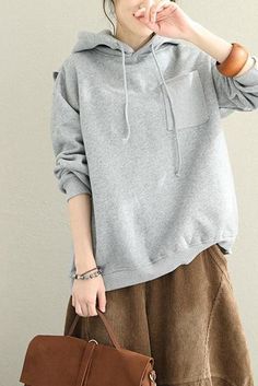 Fabric: Fabric has no stretchSeason:     Spring .Fall .WinterType: Fleece Sleeve Length: Long sleeveColor:    Gray .Green .BlackShirts Length:  ShortStyle: CasualMaterial:     Cotton Neck Type: HoodieSilhouette:  LooseOne Size(Fit S/M/L):Length:61 cm .Bust:120 cm .Sweep:114 cm .Shoulder Wide:54.5 cm .Sleeve:45.5 cm Comfy Cozy Fit Gray Sweater, Spring Fleece Sweatshirt With Pockets, Gray Stretch Sweatshirt With Ribbed Cuffs, Cozy Heather Grey Sweatshirt For Fall, Comfortable Stretch Hoodie For Fall, Casual Fleece Sweater With Pockets, Trendy Heather Grey Long Sleeve Sweatshirt, Cozy Gray Hooded Sweatshirt, Heather Grey Long Sleeve Trendy Sweatshirt