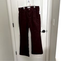 Adorable Gap Flare Corduroy Pants. New With Tags! A Great Staple Piece For Fall! Flare Corduroy Pants, Corduroy Flare Pants, Gap Jeans, Pants Color, Red Brown, Corduroy Pants, Staple Pieces, Flare Pants, Flare Jeans