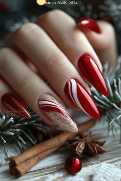 Christmas nail designs. Combining classic holiday colors with shimmering glitter, this style can feature glittery tips or playful patterns.#ChristmasNails #HolidayNails #NailArt #FestiveFingers #WinterNails #NailInspiration #XmasManicure #NailDesigns #NailGoals #NailTrends Fall Pink Nails, Adorable Nails, Year Nails, Fingernails Painted, Hot Nail Designs, Fun Nail Colors, Festive Nail Art, Nail Shimmer, Christmas Nails Easy