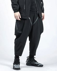 Koma Techwear cargo pants - TECHWEAR STORM™ Techwear Wide Leg Cargo Pants, Techwear Parachute Pants With Cargo Style, Relaxed Fit Techwear Pants For Fall, Fall Techwear Pants With Relaxed Fit, Techwear Style Straight Cargo Pants For Outdoor, Techwear Parachute Pants With Straight Leg, Relaxed Fit Cargo Style Techwear Bottoms, Straight Parachute Pants In Techwear Style, Outdoor Straight Cargo Pants In Techwear Style