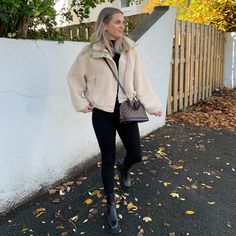 Trendy Beige Faux Fur Outerwear, Beige Sherpa Outerwear With Faux Fur Lining, Fall Beige Shearling Fur Coat, Cream Shearling Long Sleeve Outerwear, Luxury Beige Shearling Outerwear, F1 Wags, Wild Heart, Style Muse, Winter Fits