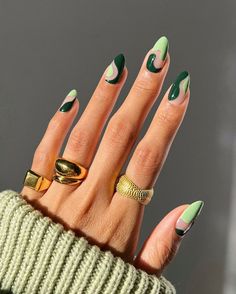 Green Nail Designs, Minimal Nails, Nail Swag, Nails 2024, Funky Nails, Pretty Acrylic Nails, Cool Nail Designs