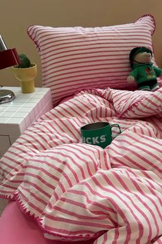 Sweet Hot Pink Stripes Bedding Set for Dorm Room Colorful Bedding Combos, Pink Duvet Bedroom, Pin Stripe Bedding, Pink And Red Bedroom Aesthetic, Striped Comforter Bedroom, Striped Bedding Ideas, Aesthetic Bed Frame, Colorful Bedroom Aesthetic, Hot Pink Room