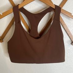 Nwot Old Navy Active Powersoft Go Dry Sports Bra Sz Medium See Pics For Best Description Questions? Leave A Comment Below! Fitted Seamless Brown Sports Bra, Fitted Brown Seamless Sports Bra, Cotton Gym Activewear With Built-in Bra, Fitted Comfortable Activewear With Built-in Bra, Fitted Brown Sports Bra For Gym, Brown Fitted Sports Bra For Gym, Fitted Brown Sports Bra, Sporty Fitted Activewear For Relaxation, Brown Seamless Activewear