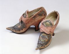 Women's shoes, c. 1720. Pretty Antiques, Bata Shoes, Embroidered Shoes, Old Shoes