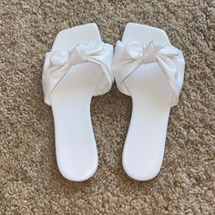 Brand New, Not Tie Sandals. Perfect For Summer Size 6.5 Us (37 Eu) Sandles Flat Summer, Women Flats Sandals, Cute Sandals Flats, Shein Footwear, Sandals White, White Sandals Aesthetic, Girly Sandals, Girly Shoes Flats, Flat Slippers