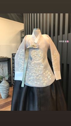 Korean Traditional Dress Royal, Princess Hanbok, Kebaya Kimono