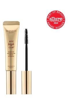 What it is: An intensifying black mascara that volumizes and lengthens your lashes.What it does: One swipe is all you need to reveal sky-high lashes. Precise bristles grab and coat every lash for a flirty and fanned-out effect, while jet black pigment intensely saturates. It's infused with castor seed oil for lash nourishment and is water-resistant, smudge-proof and flake-proof.How to use: Start by positioning your wand horizontally across the base of your lashes. Wiggle through your lashes in u Ilia Fullest Volumizing Mascara, Telostopic Mascara, Believe Beauty Mascara, Best Makeup Remover, Mile High Club, Mascara Primer, Wander Beauty, Thick Lashes, Black Pigment