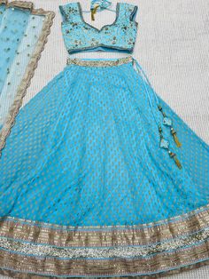 Sky Blue Sharmily Zari Lehenga Set, Bridesmaid Dress, Reception Party Indian Wedding Woman Outfits, American Wedding Lehenga Ready To Wear Specification Lehenga Lehenga Fabric : Banarasi Gerogette silk Lehenga Closer: Drawstring, Attached Tussle  Flair: 3.5 Meter Inner: Cotton Skirt Style: Customized  Blouse Blouse Fabric: Raw Silk Blouse Work: Sequins, Kasab, Zardosi Blouse Neck: Fully Customized  Dupatta Dupatta Finish Type: Heavy Lace, Sequins, Kasab, Zardosi Dupatta Fabric: Soft Net Package Zardosi Dupatta, Zari Lehenga, Zardosi Blouse, Lehenga Fabric, Blouse Neck, Party Kleidung, Reception Party, American Wedding, Bridesmaids Dress