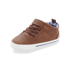 Carter's Just One You Walking Shoes Sam Casual in Brown are the perfect choice for little walkers. These shoes feature a hook-and-loop closure with elastic laces, ensuring easy on and off. With flexible outsoles, these shoes enable easy movement, allowing toddlers to explore with comfort and freedom. The durable design is built to withstand playtime activities, making them reliable and long-lasting. With their classic brown color, these Sam Casual walking shoes are a mini-me version of grown-up Baby Winter Boots, Casual Walking Shoes, Solids For Baby, Plastic Heels, Plastic Shoes, Classic Brown, Baby Sneakers, Brown Sneakers, Elastic Laces