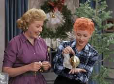 "I Love Lucy" The I Love Lucy Christmas Show (TV Episode 1956) - Photos - IMDb