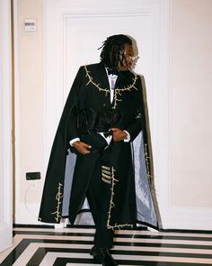 Prom Suit Men Black, Suit Ideas For Men Prom, Unique Groom Outfit, Suit With Cape Mens, Met Gala Outfits Ideas Men, Suit With Train, Prom Suits Unique, Masquerade Outfit Ideas Men, Custom Prom Suits