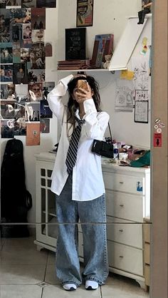 Acubi Tie Outfit, Earthy Outfit Inspiration, School Vibes Outfit, Outfits With A Tie Aesthetic, White Shirt Outfit Oversized, K Core Outfits, White Button Up Shirt And Jeans Outfit, Fem Masculine Outfits Casual, Japanese Street Style 2023