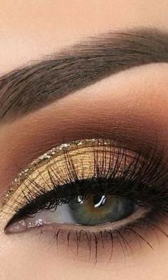 Fall Eyeshadow, Natural Makeup For Brown Eyes, Smokey Eye For Brown Eyes, Eye Makeup Steps, Eye Makeup Designs, Holiday Glam, Makijaż Smokey Eye, Makeup Eyes, Makeup Looks For Brown Eyes