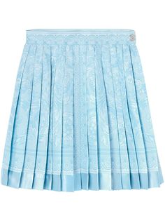 light blue/white silk signature Barocco print fully pleated high-waisted flared short side slit straight hem thigh-length Versace Print, Printed Silk Skirt, Versace Blue, Silk Mini Skirt, Versace Brand, Versace Outfit, High Waisted Flares, Silk Skirt, Gianni Versace