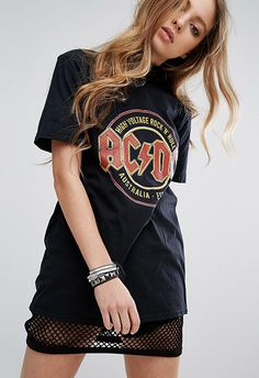 Dc Outfits, Rock Outfits, Rock Tees, Looks Black, Print Style, 80s Fashion, Metal Style, Ac Dc, Grunge Fashion