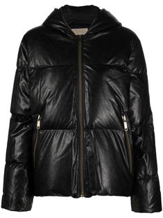 black recycled polyester faux leather padded design feather down classic hood front zip fastening long sleeves two side zip-fastening pockets straight hem Hooded Puffer Jacket, Online Shopping Clothes, Puffer Jacket, Outerwear Jackets, Down Jacket, Side Zip, Puffer, Winter Jackets, Michael Kors