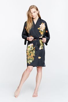 KIM+ONO Peony & Butterfly Short Kimono Robe Butterfly Kimono, Vintage Asian Art, Shopping List Clothes, Short Kimono Robe, Robes For Women, Beautiful Kimono, Plus Size Kimono, Clothing Shopping, Kimono Robes