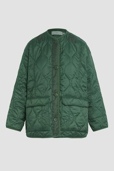 Description The Oversized Quilted Jacket is designed for lightweight comfort, made from 100% quilted nylon in the shade Rifle Green. Features a button front and flap pockets. Product Details Body Length: 27'', Chest: 48'', Sleeve Length: 33.5''Model Height 5’9"Model wearing size SMeasurements based on size S Fit & Care Content: 100% Nylon Shell 100% Nylon LiningMachine wash cold, Gentle CycleDo Not BleachWarm Iron as Needed Green Outerwear With Button Closure For Outdoor, Green Quilted Jacket For Fall Workwear, Green Utility Outerwear With Snap Buttons, Green Utility Jacket With Button Closure For Outdoor, Green Quilted Puffer Jacket For Fall, Green Quilted Workwear Jacket For Fall, Oversized Green Outerwear With Patch Pockets, Fall Green Quilted Puffer Jacket, Green Outdoor Outerwear With Snap Buttons