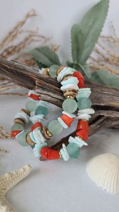 A set of 2 beach bracelets Bohemian Turquoise Stretch Bracelet For Beach, Bohemian Handmade Bracelets For Holiday, Handmade Bohemian Bracelets For Holiday, Turquoise Bohemian Stretch Bracelet For Vacation, Bohemian Handmade Stretch Bracelet For Beach, Handmade Bohemian Stretch Bracelet For Beach Season, Beachy Stretch Bracelet As A Gift For Beach Season, Handmade Bohemian Stretch Bracelet For The Beach, Handmade Stretch Bracelet For Beach Season Gift