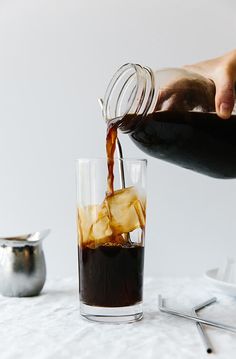 Make Cold Brew, Cold Brew Coffee Recipe, Making Cold Brew Coffee, Pisco Sour, Coffee Photography, Coffee Tasting, Brew Coffee, Cold Brew Coffee, Great Coffee