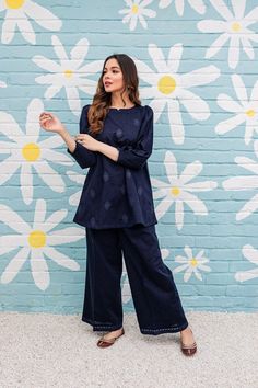 Kurta Design For Girl, Trendy Cotton Tops, Dress Designs For Stitching, Latest Maxi Dresses, Frock Fashion, Flowy Maxi Skirts, Stylish Short Dresses