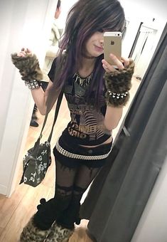 Scene Gyaru, Trashy Outfits, Scene Outfits, Scene Fashion, 2000s Fashion Outfits