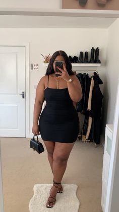 Weekend Outfit Black Women, Party Outfits Plus Size, Samanthakashh Outfits, Black Plus Size, Casual Clubbing Outfits Plus Size, Plus Size Going Out Outfits Night Club, Thick Body Outfits Night Out, 21st Birthday Outfits Plus Size, Plus Size Baddie Outfits Going Out