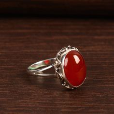 Onyx Ring, 925 Sterling Silver Ring, Gemstone Ring, Red Onyx Ring, Vintage Ring, Handmade Ring, Statement Ring, Women's Ring, Promise Gift Product & Gemstone Details -  Gemstone Name- Natural Red Onyx  Gemstone Shape- Oval  Gemstone Size- 9x7 MM  Metal- 925 Sterling Silver ( Oxidized) Stamped- 925 Stamped ►OCCASSIONS Engagement, Wedding, Birthday, Anniversary, Easter gift, New Year etc. ►You will get the item come with a beautifully elegant quality jewelry box. ► WE ARE PERFECTLY ABLE TO MAKE TH Silver Carnelian Wedding Rings, Elegant Carnelian Jewelry Stamped 925, Red Onyx Jewelry For Gift, Elegant Silver Carnelian Ring, Silver Oval Cabochon Ruby Ring As Gift, Silver Carnelian Gemstone Rings, Silver Carnelian Ring Jewelry, Oval Cabochon Ruby Ring In Silver, Red Sterling Silver Crystal Ring With Gemstone