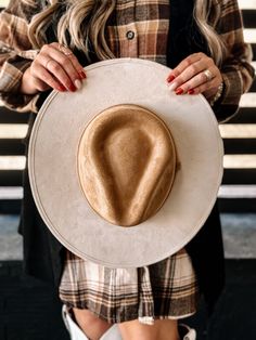 Rancher Tear Drop Boho Hat This high-quality handcrafted wide-brim hat is designed for the fashion-forward trendsetter. Made with 100% polyester, it offers a structured yet lightweight feel. Its tear-drop shape and boho design make it a standout addition to any outfit, perfect for expressing your unique style. Key Features: High-quality craftsmanship with a stylish wide brim. Made with 100% polyester for durability and comfort. Tear-drop crown design adds a chic, boho flair. Versatile accessory for dressing up any outfit. Handcrafted for a unique, standout piece. Reef Shoes, Western Hat, Boho Hat, Crown Design, Boho Design, Western Hats, Boho Designs, Fall Sweatshirt, Wide Brimmed Hats