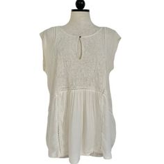 Lucky Brand Gauze Boho Top Sleeveless Embroidered Paisley Bodice, Keyhole & Button Neckline Droptail Back, Cream Size Large Chest 20” Flat Length 28” Center Back Length 26” Shoulder To Front Hem New With Tags. Sleeveless Floral Embroidery Vacation Blouse, White Sleeveless Embroidered Top For Beach, Bohemian Sleeveless Embroidered Beach Top, Bohemian Sleeveless Embroidered Top For Beach, Casual Sleeveless Embroidered Top For Vacation, Sleeveless Cotton Embroidered Beach Top, Sleeveless Embroidered Cotton Top For Beach, Embroidered Sleeveless Beach Blouse, Sleeveless Embroidered Beach Blouse