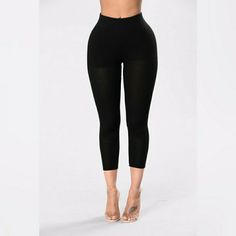 New With Tag Black Leggings Ribbed Made In Usa 94% Rayon 6% Spandex Black Elastane Bottoms, Black High Stretch Athleisure Bottoms, Black Tight Elastane Bottoms, Tight Black Elastane Bottoms, High Rise Tight Workout Bottoms, Black Workout Bottoms Made Of Elastane, High Stretch Black Elastane Bottoms, High Rise High Stretch Black Bottoms, Black Elastane Bottoms For Loungewear