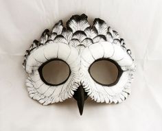 Owl Mask, Owl Costume, Mascaras Halloween, Snow Owl, Venetian Masks, Leather Mask, Cool Masks, Animal Masks, Masks Art