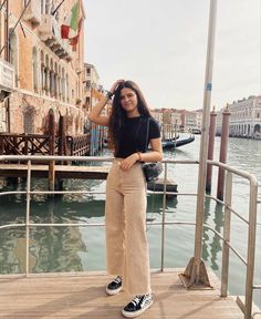 Fashion 40s, Looks Pinterest, Casual College Outfits, Summer Outfit Ideas, Casual Day Outfits, Mode Casual, Causual Outfits, Pants Casual, Mode Inspo