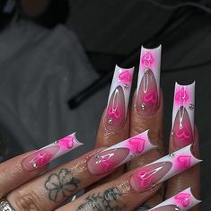 Nail Aesthetic Wallpaper, Xl Nails, Pink Wonderland, Airbrush Nail Art, Designs For Short Nails, Hello Nails, Airbrush Nails, French Nail Designs, Y2k Nails