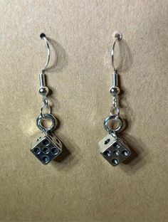 Very cute silver dangling dice earrings. Dice Jewelry, Dice Earrings, Character Jewelry, Monster High, Jewelry Earrings Dangle, Etsy Earrings, Piercings, Dangle Drop Earrings, Dangle Earrings