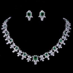 Emerald Bridal Jewelry Sets Wedding Choker Necklace, Collar Verde, Luxury Wedding Jewelry, Emerald Green Necklace, Crystal Wedding Jewelry, Romantic Earrings, Jewellery Marketing, Silver Jewellery Sets, Green Jewelry