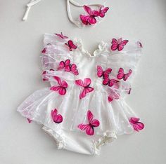 Photography Butterfly, Butterfly Outfit, Adorable Newborn, Newborn Girl Outfits, Newborn Romper, Newborn Photography Props, Lace Romper