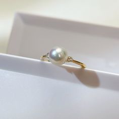 Luxury Handmade Pearl Promise Ring, Oval Yellow Gold Pearl Ring With High Luster, Oval Pearl Ring In Yellow Gold With High Luster, 14k Gold Pearl Ring With Polished Finish, Minimalist Formal Round Pearl Ring, Formal Minimalist Round Pearl Ring, High Luster Yellow Gold 14k Ring, 14k Gold Pearl Ring With High Luster, 14k Yellow Gold High Luster Pearl Ring