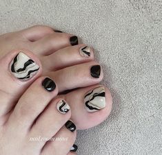 Nail Designs Toenails, Finger Biting, Classy Nail Art Ideas, Birmingham City University, Anting Manik, Creative Nail Art, Nail Tip Designs, Fake Nails Designs