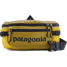 Patagonia Black Hole Waist Pack 5L Patagonia Black Hole, Malibu Surf, Wetsuit Men, Gear Organizer, Surf Gear, Womens Wetsuit, Mens Crosses, Beach Gear, Body Support