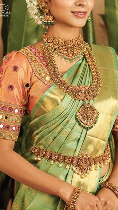 Marriage Jewellery, South Indian Bride Saree, South Indian Bridal Jewellery, Wedding Jewellery Designs, Bridal Jewellery Set, Bridal Jewellery Inspiration, Indian Wedding Jewelry Sets, Bridal Sarees South Indian, Bride Jewelry Set